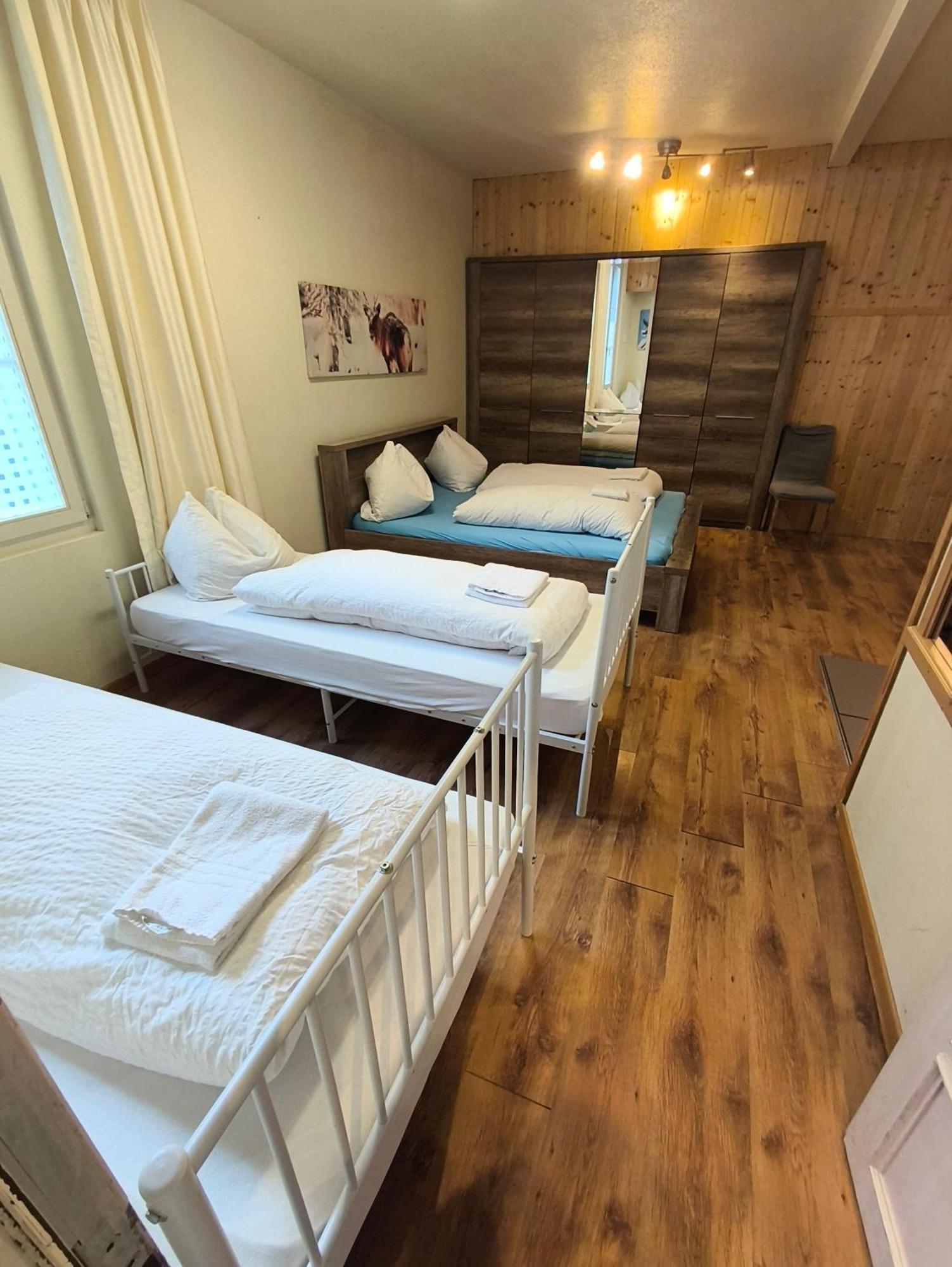 インターラーケン リンダ イン ロッジ 部屋 写真